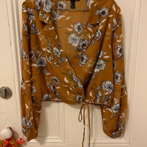 Mustard floral wrap top - Picture 2 of 4